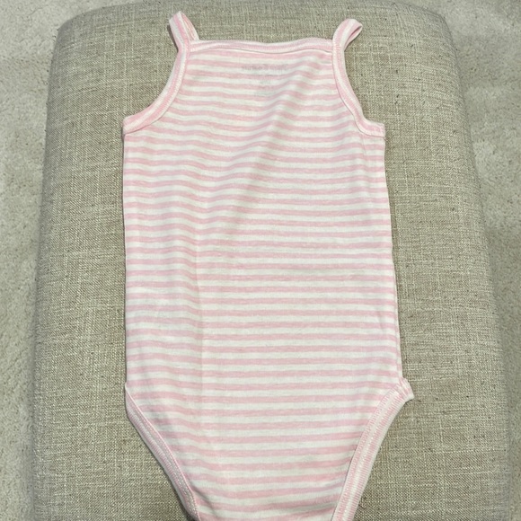 3 pack Juicy Couture onesies - Picture 7 of 15